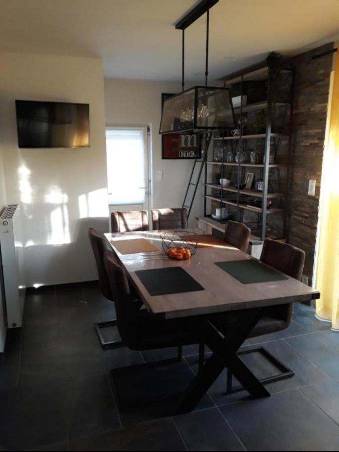 Gite Du Grand Parc 6 Personnes Le Boupere Ngoại thất bức ảnh